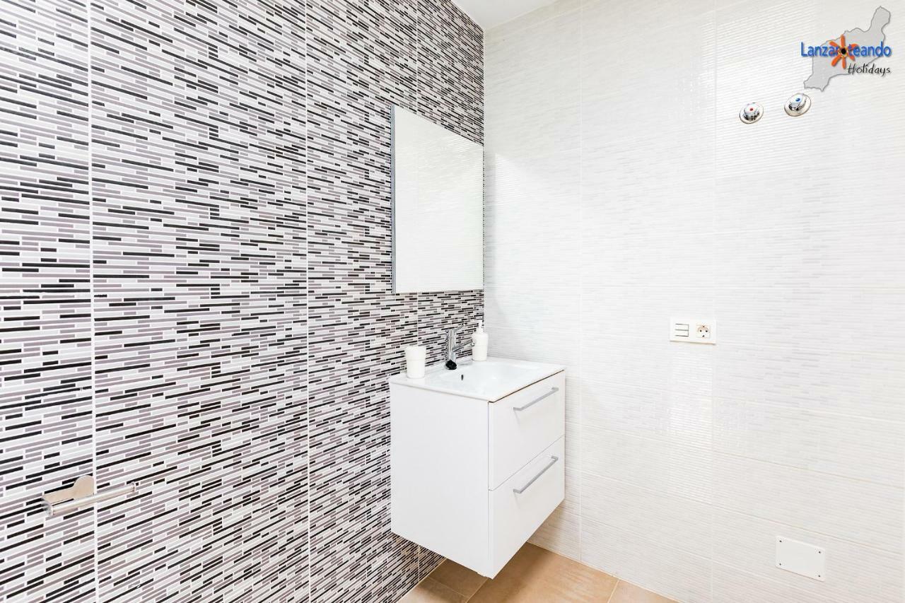 Vivienda Vacacional Filippa Playa Blanca  Exterior photo